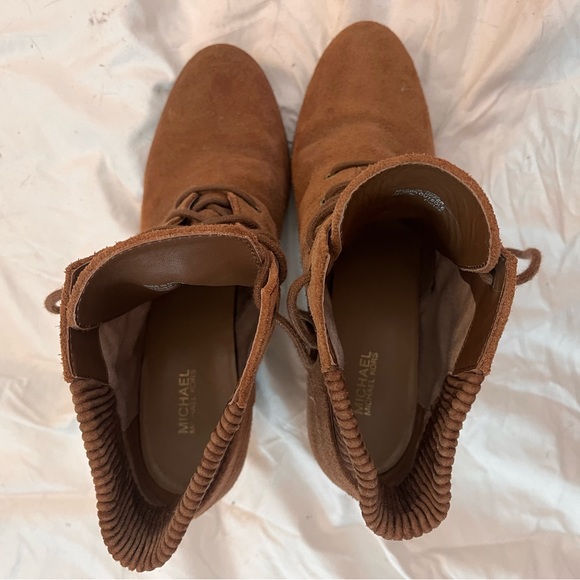 Michael Kors brown suede ankle boots - Picture 4 of 6